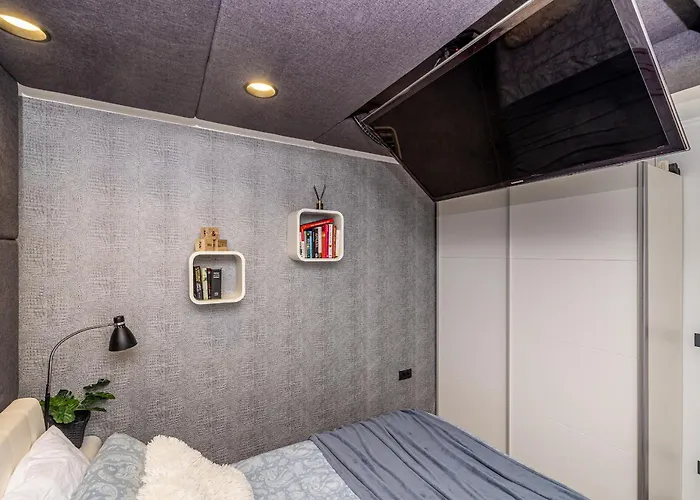 Aquavista With Private Pool Lägenhet Malinska