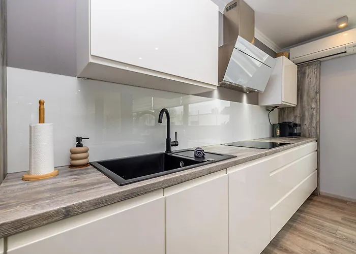 Aquavista With Private Pool Lägenhet *