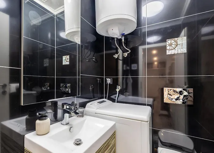 Aquavista With Private Pool * Malinska