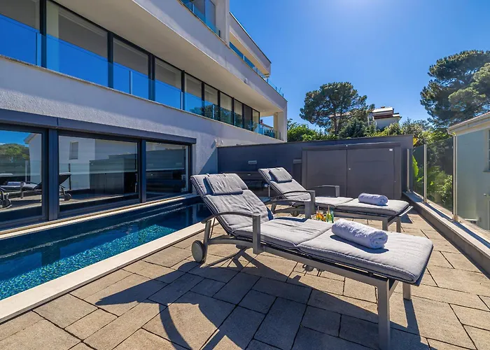 Lägenhet Aquavista With Private Pool