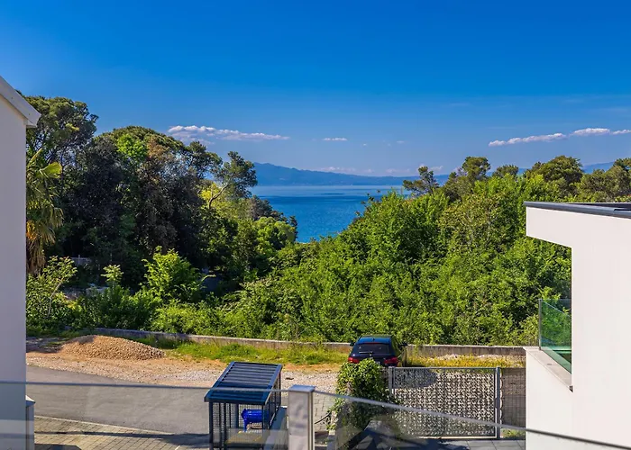 Aquavista With Private Pool Lägenhet *