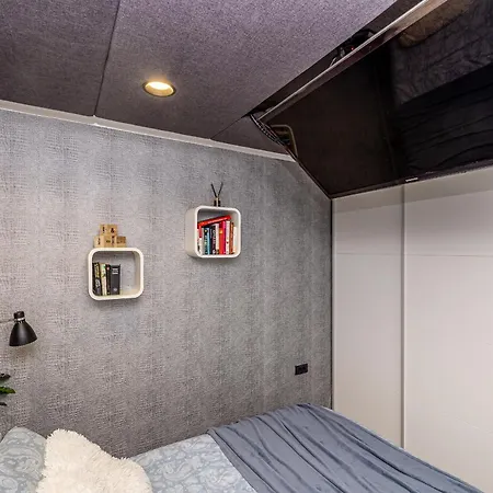 Aquavista With Private Pool Apartman Malinska